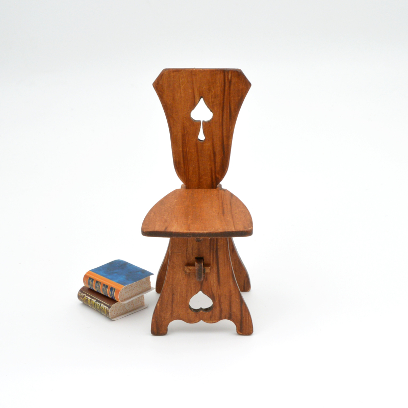 Arts&Crafts Hal Stoel